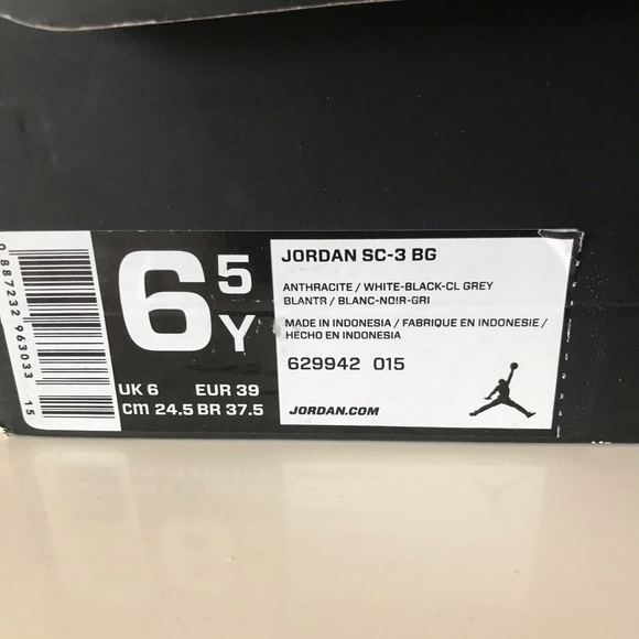 Jordan SC-3 Sneakers - Picture 10 of 10